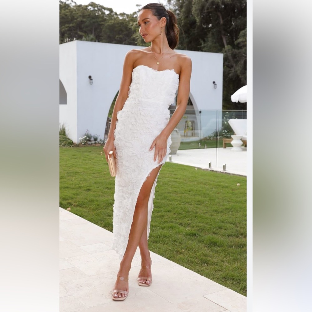 Billy J Julia Strapless White Floral Midi Dress